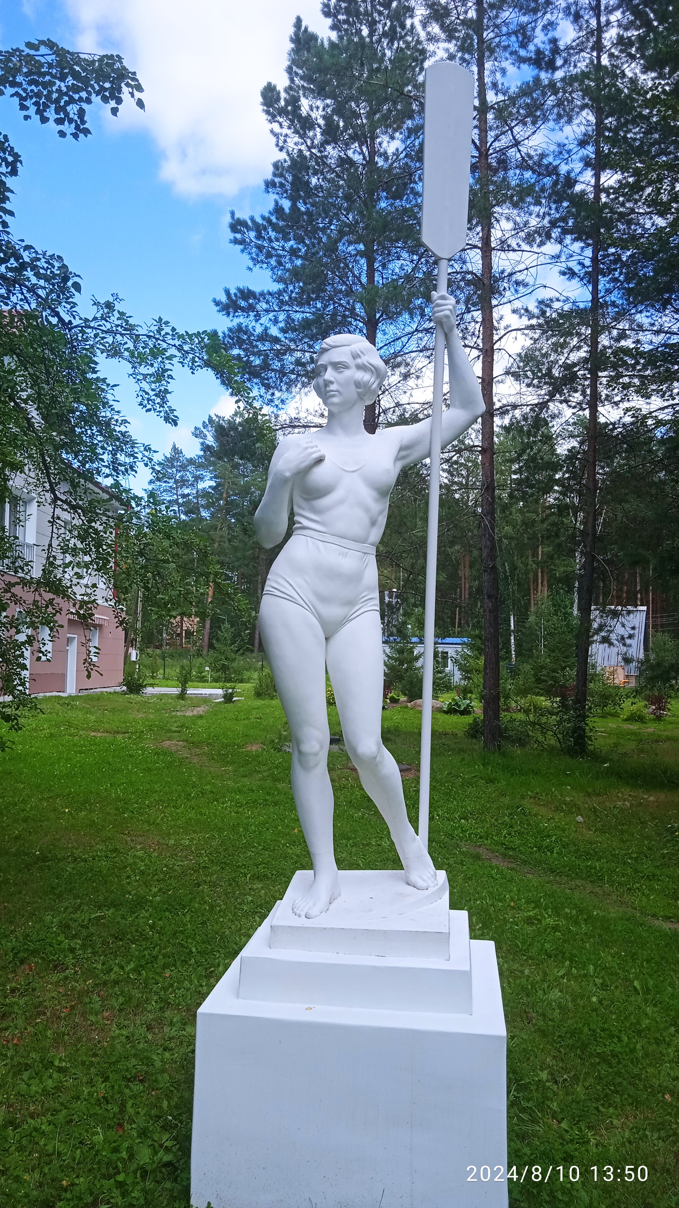 Фото Белый камень