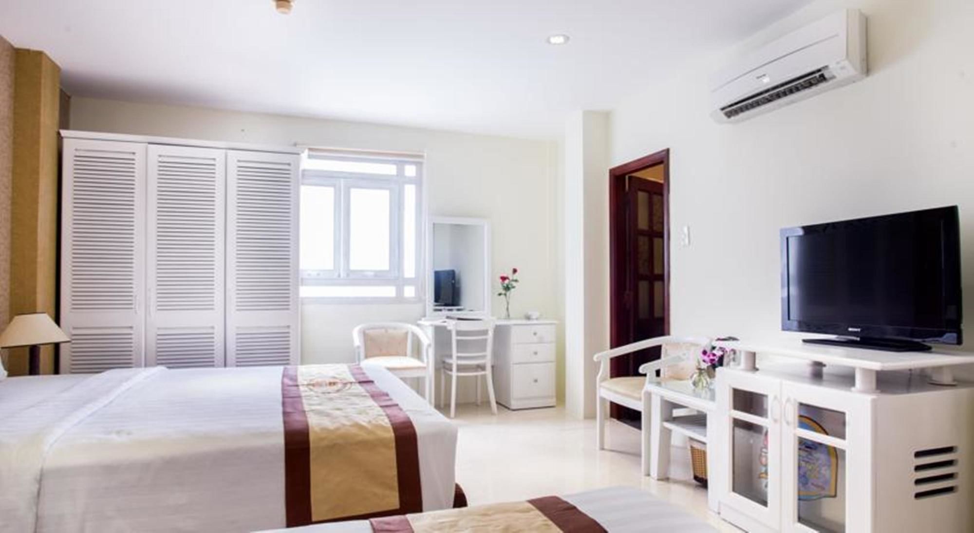 Фото Saigon Night Hotel