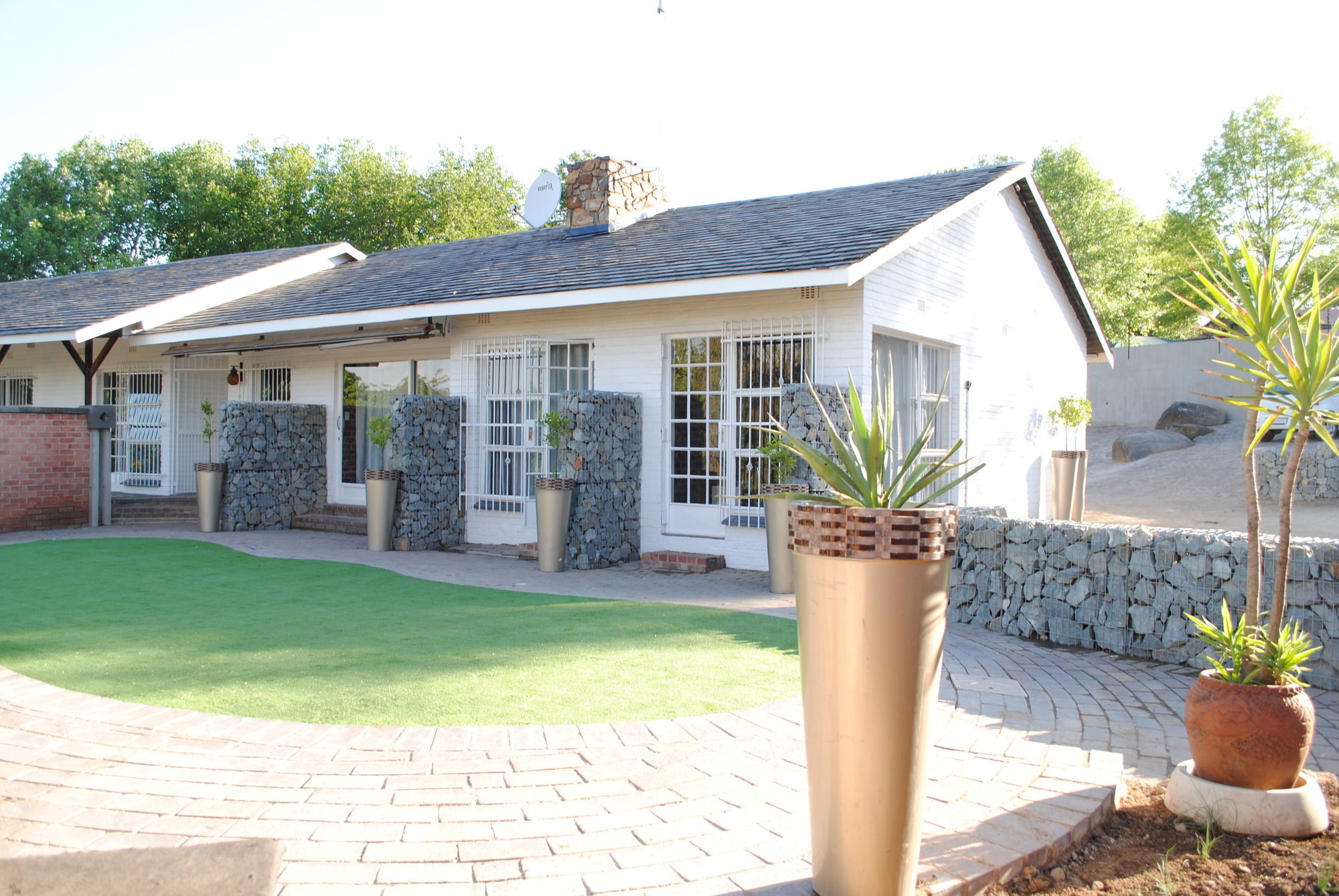 Фото B and B Sandton