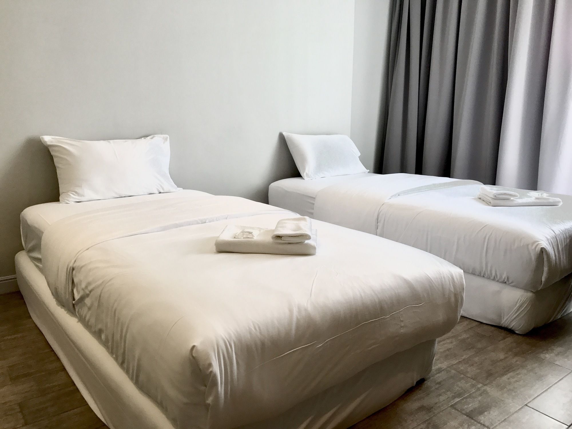 Фото Hataara Hotel