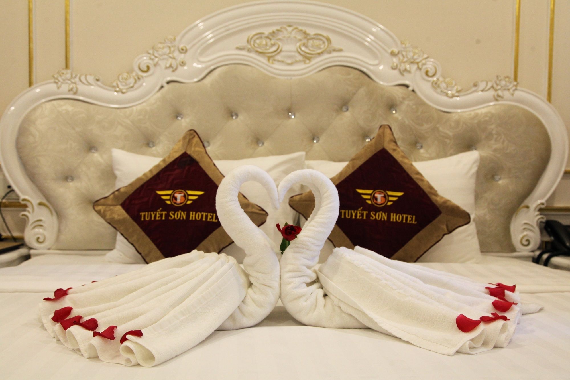 Фото Tuyet Son Hotel