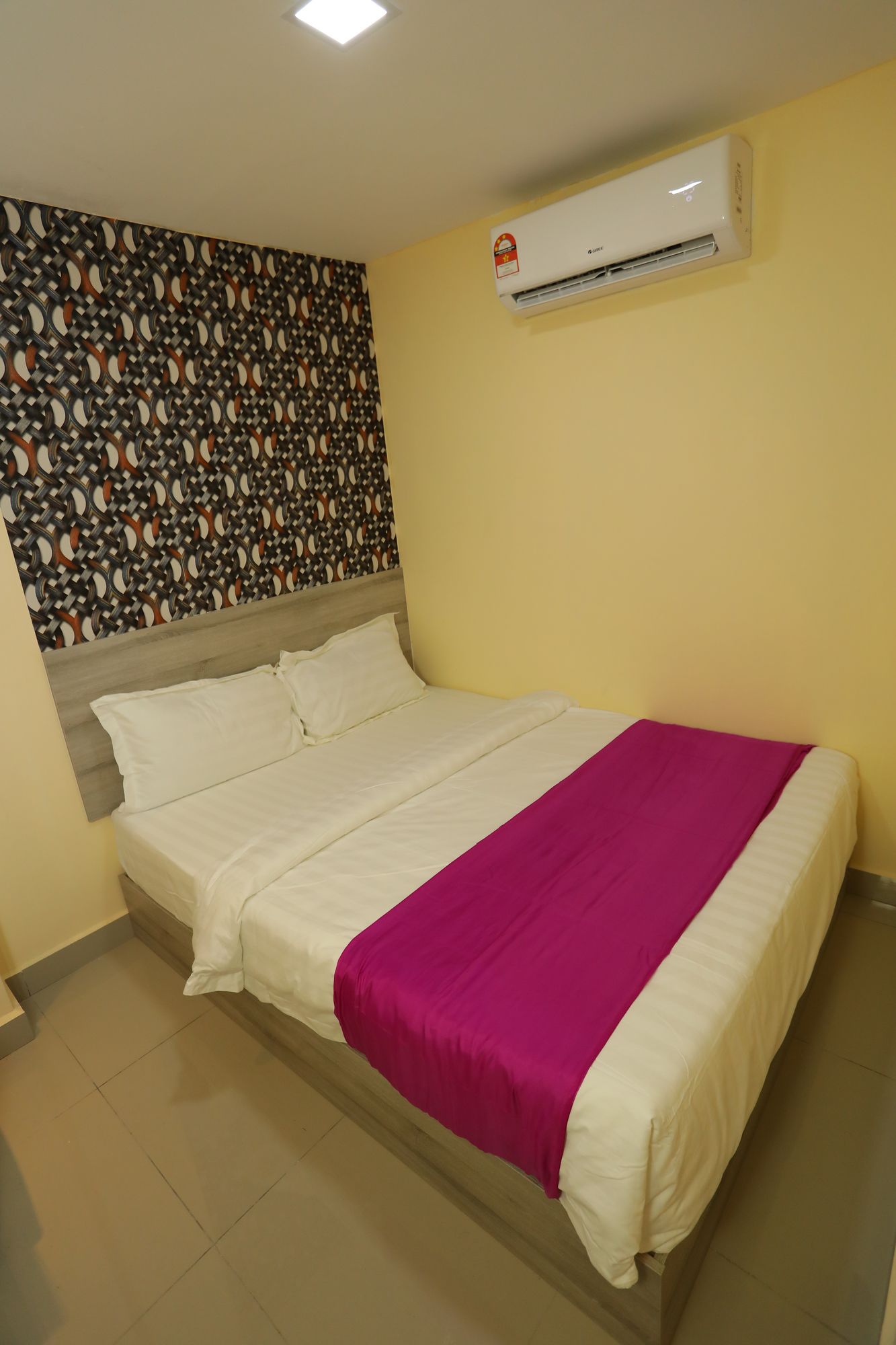 Фото Oyo 552 Hotel Kl Centre Point