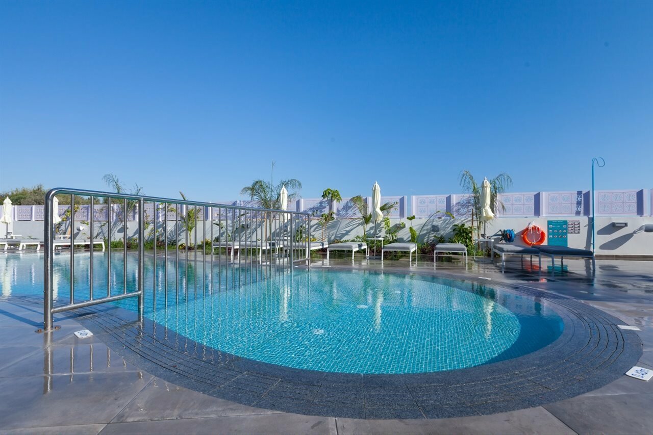 Фото The Blue Ivy Hotel and Suites