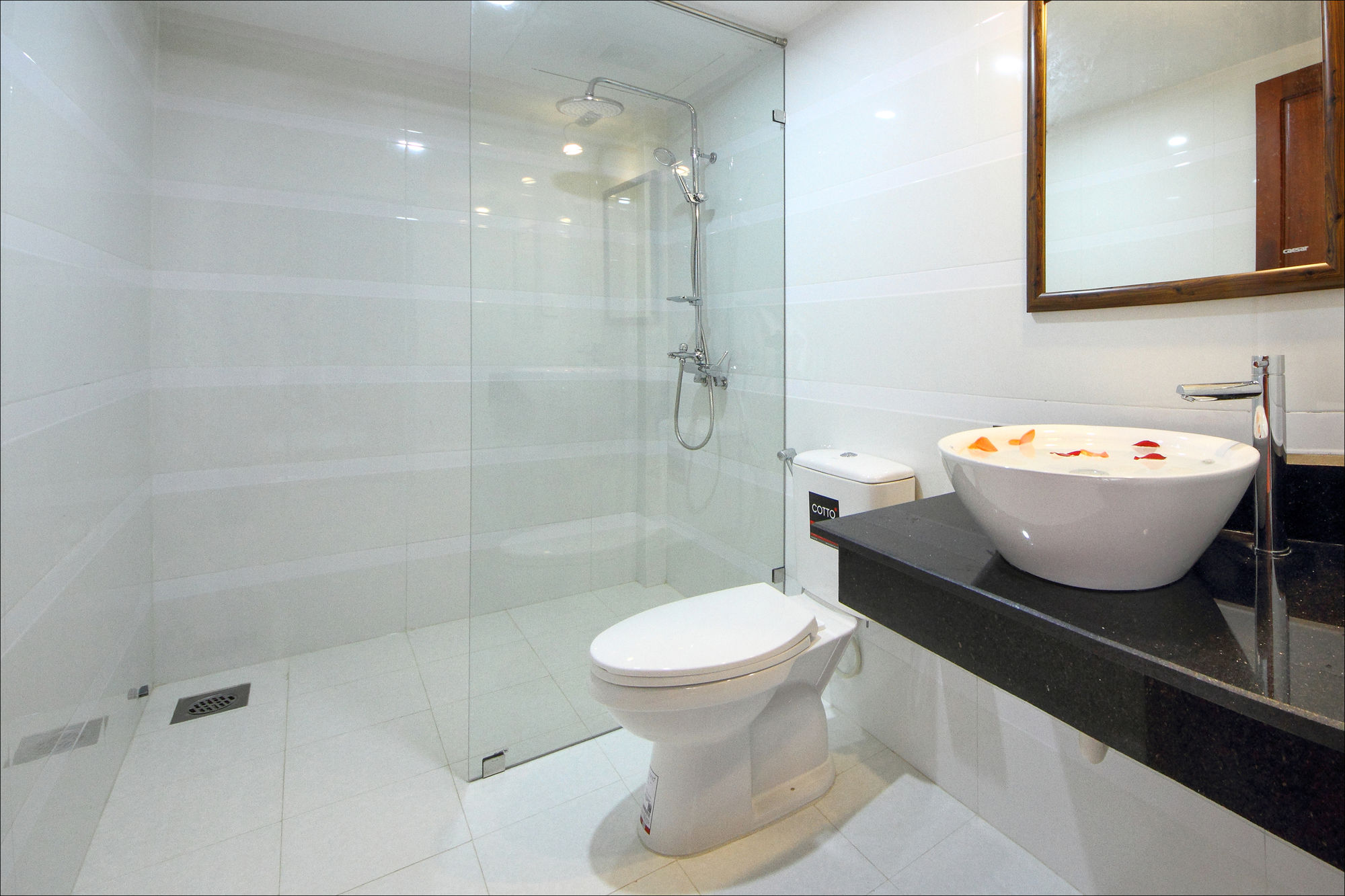 Фото Azalea Homestay