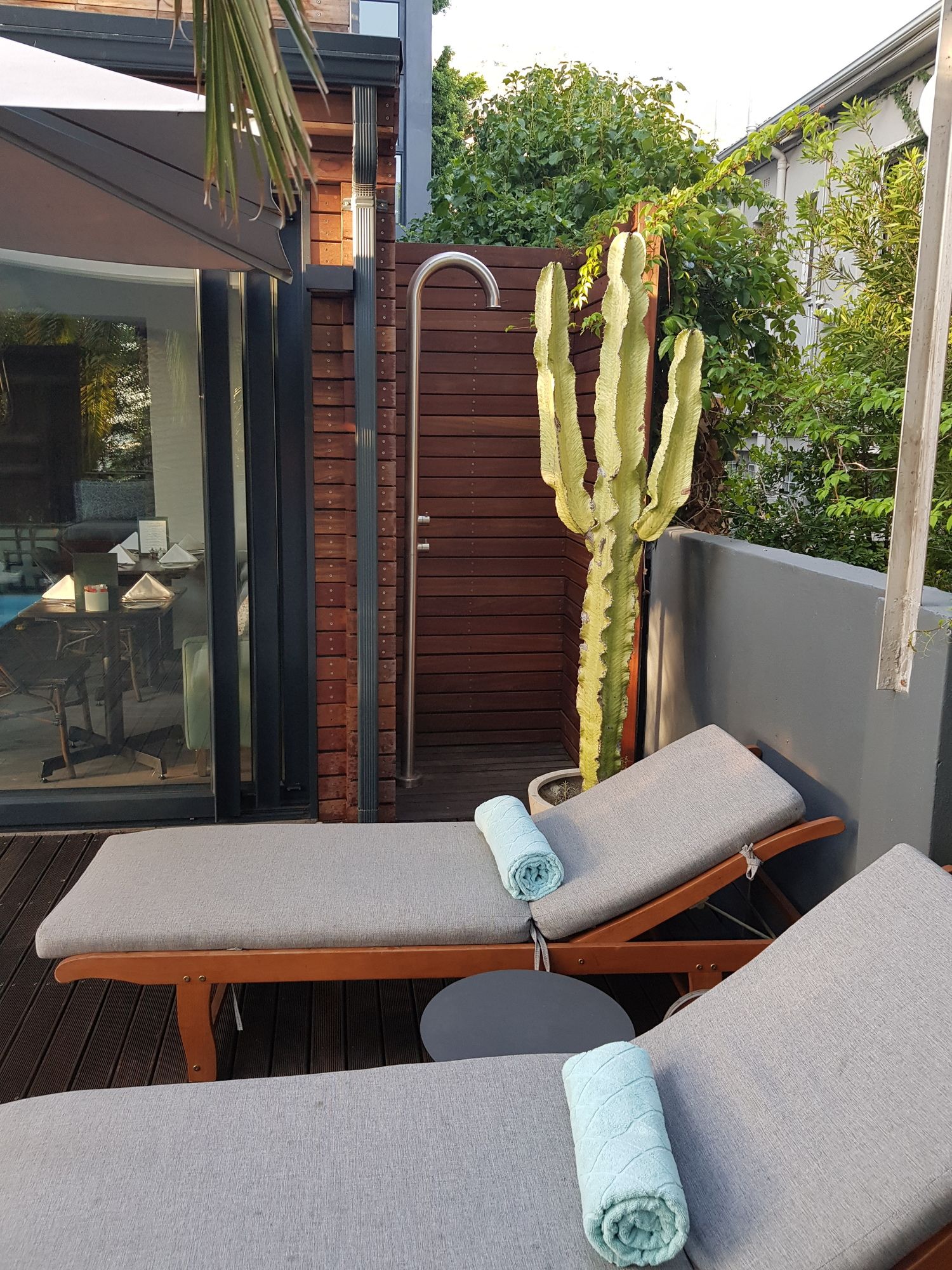 Фото The Tree House Boutique Hotel