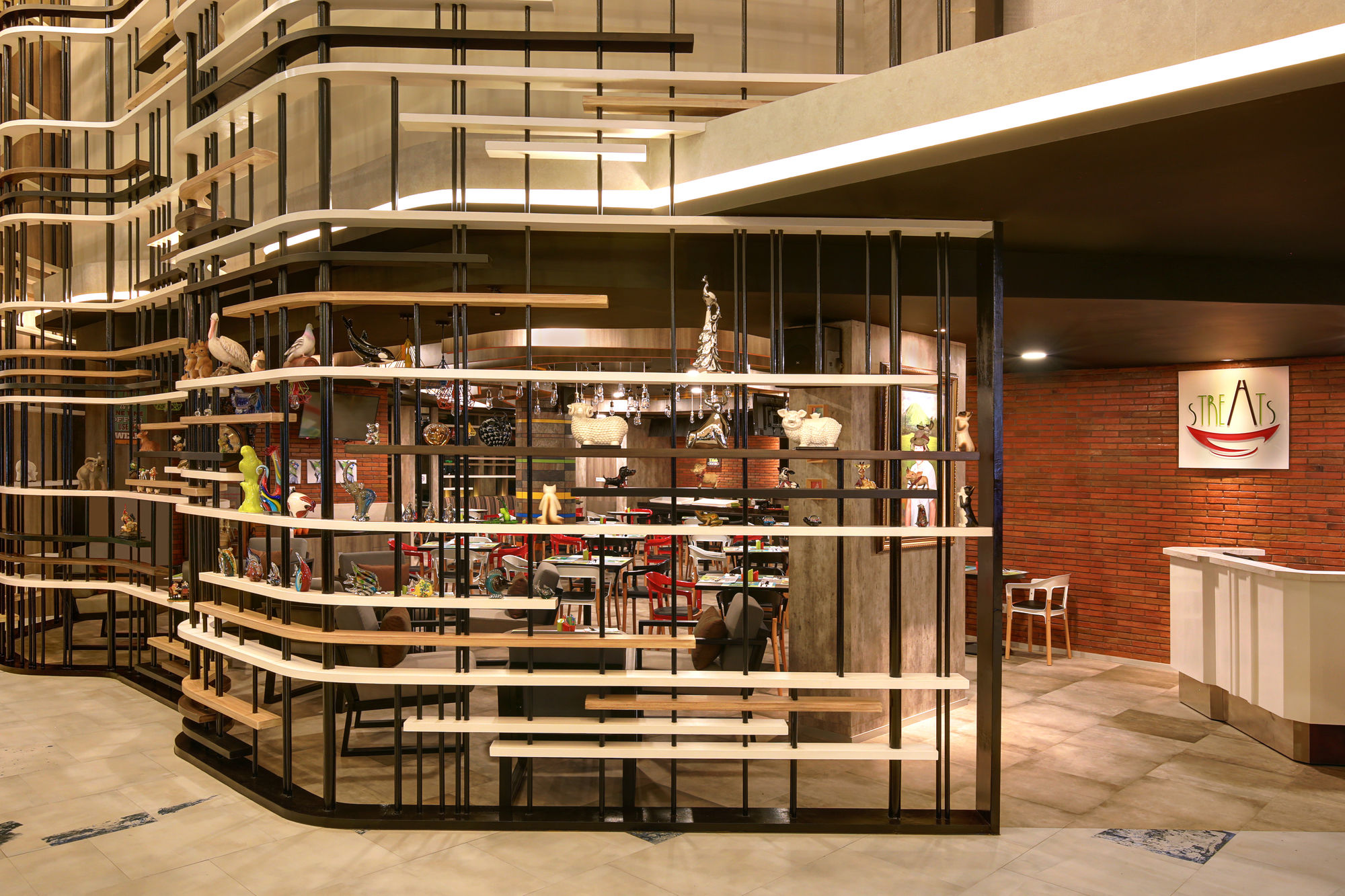 Фото Ibis Styles Makassar Sam Ratulangi