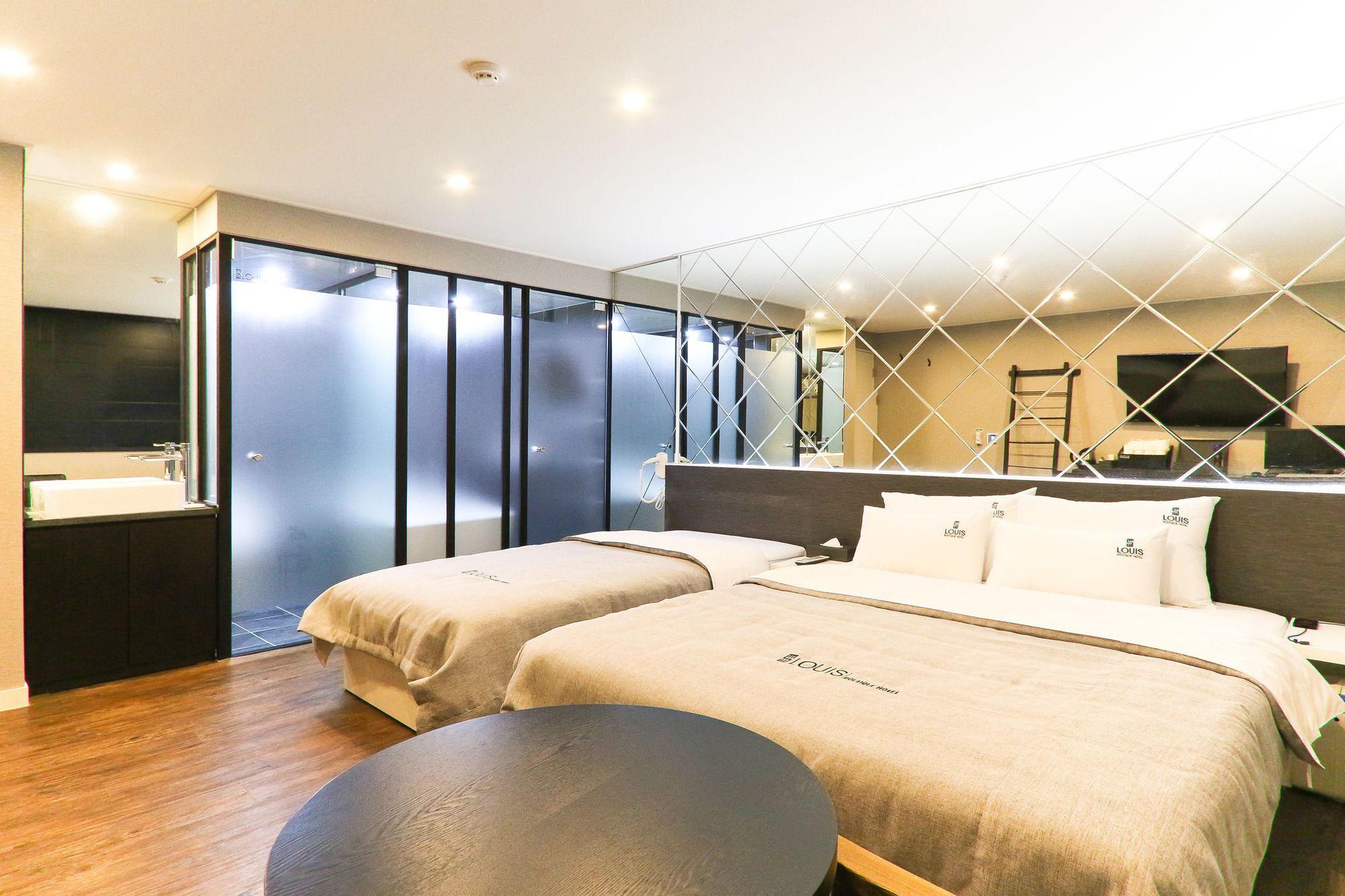 Фото Louis Hotel