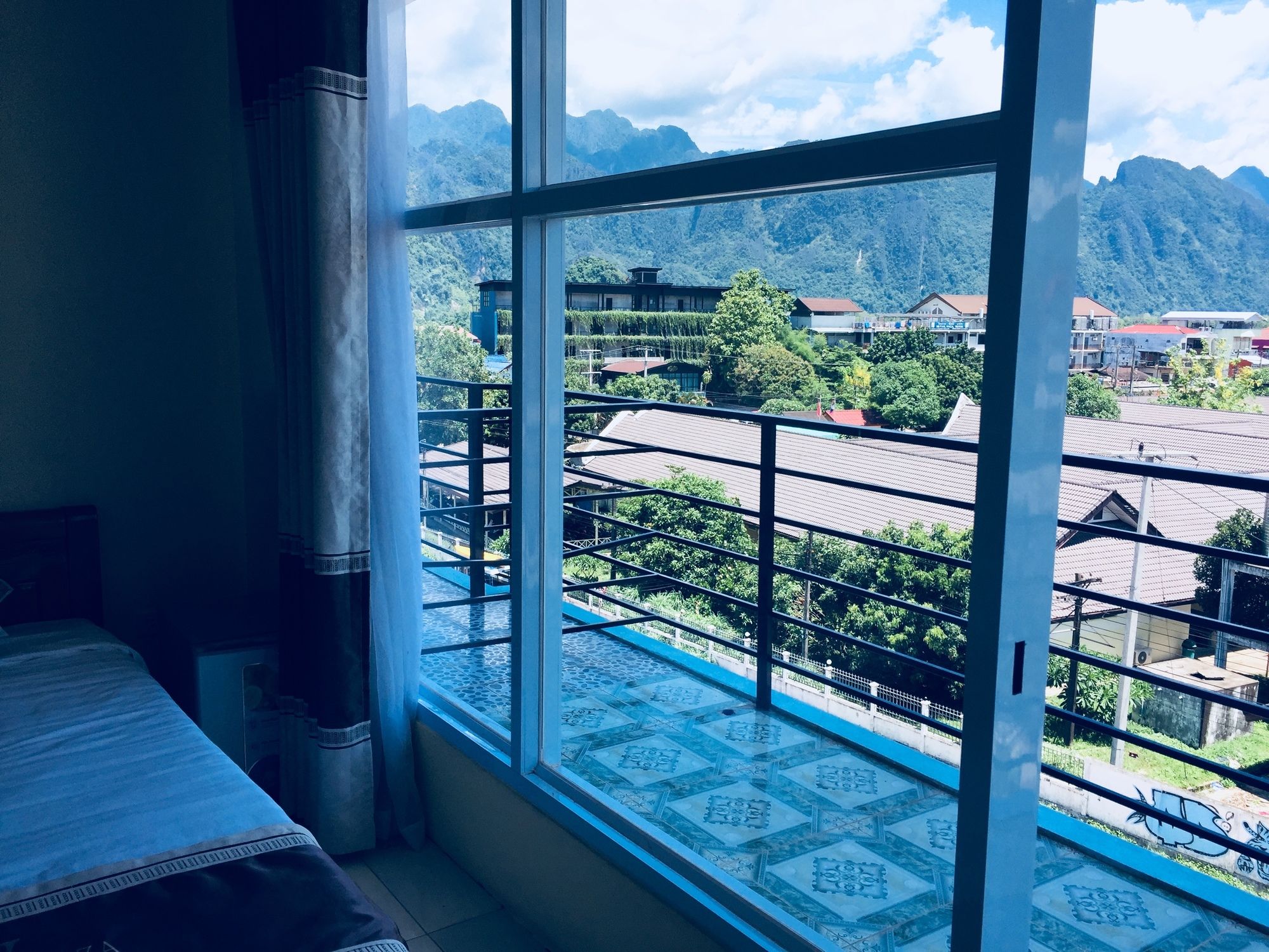 Фото Annecy Hotel Vang Vieng