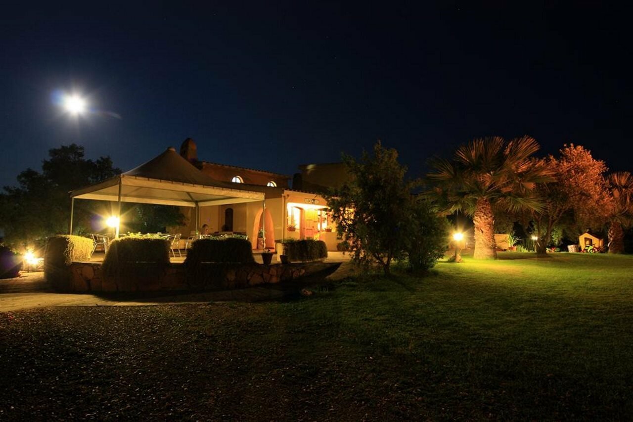 Фото Hotel Genna e Masoni