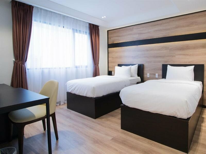 Фото The Chill Suites - City Center