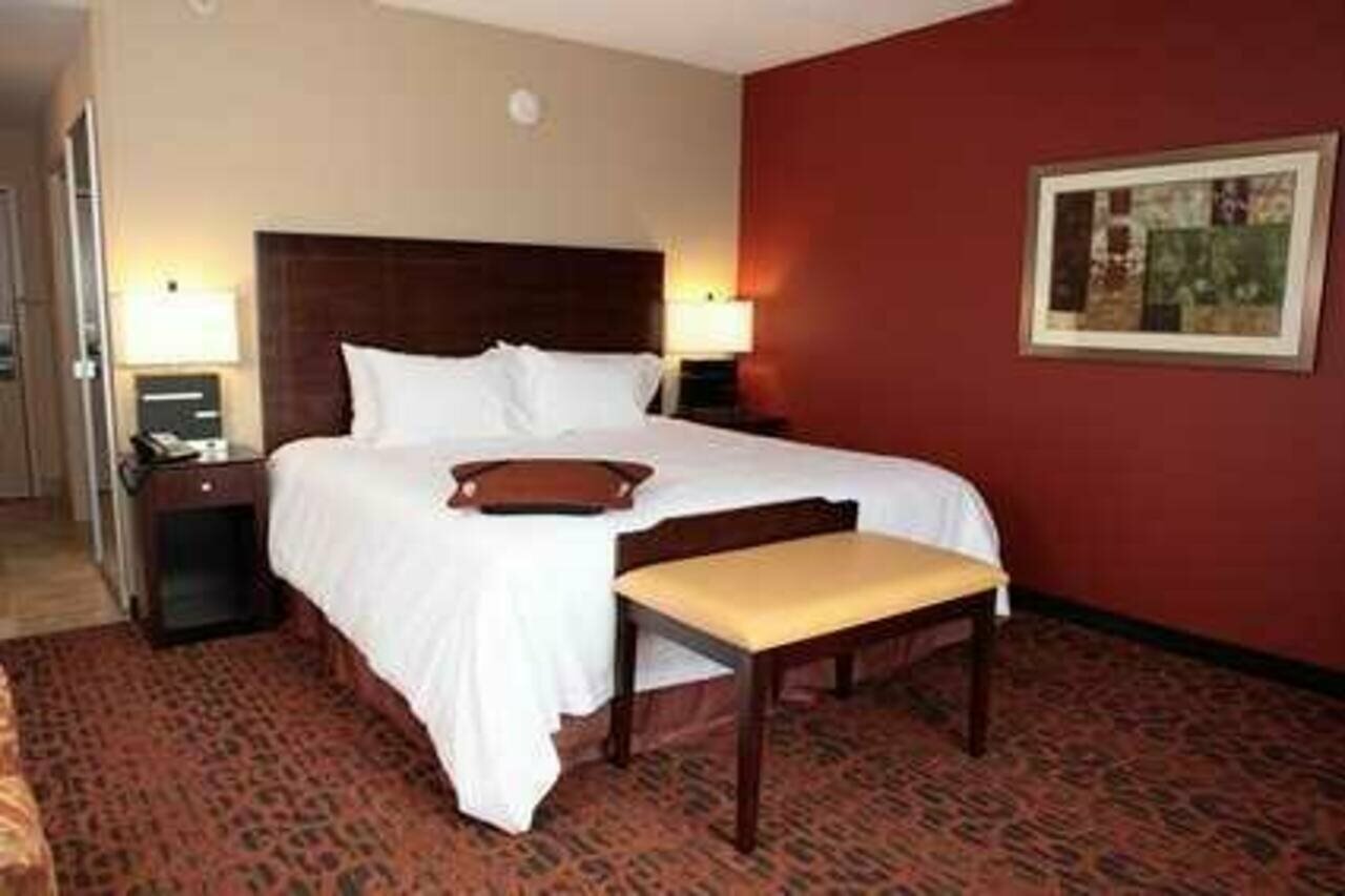 Фото Hampton Inn Milan Tn