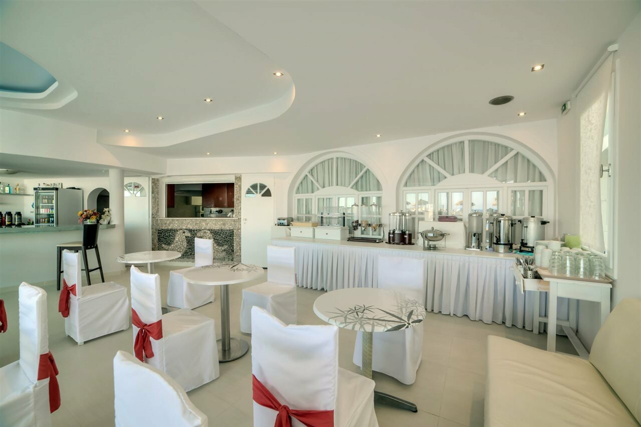 Фото Pantheon Hotel