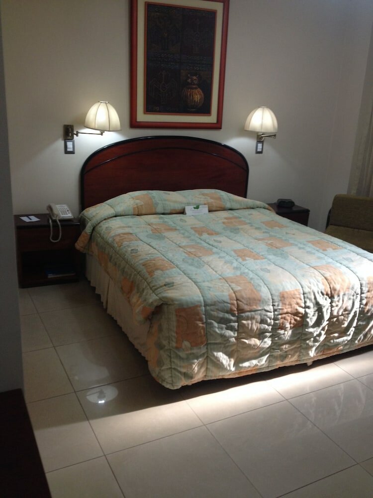 Фото Hotel Ramada