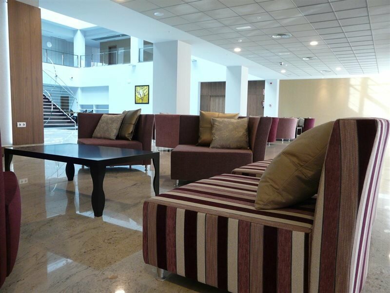 Фото Hotel Ciudad de Ponferrada