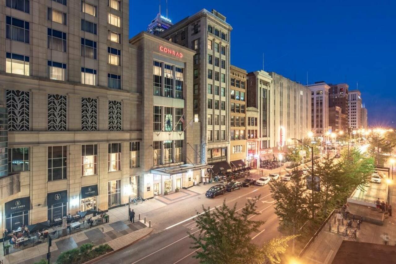 Фото Conrad Indianapolis