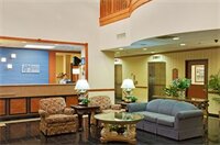 Фото Holiday Inn Express & Suites Houston - Memorial Park Area, an Ihg Hotel