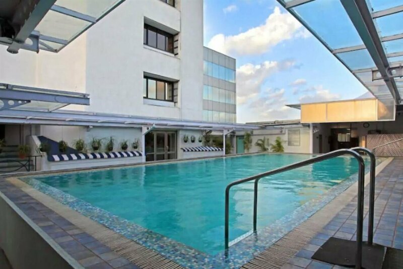 Гостиница Hotel Aurora Towers в Пуне