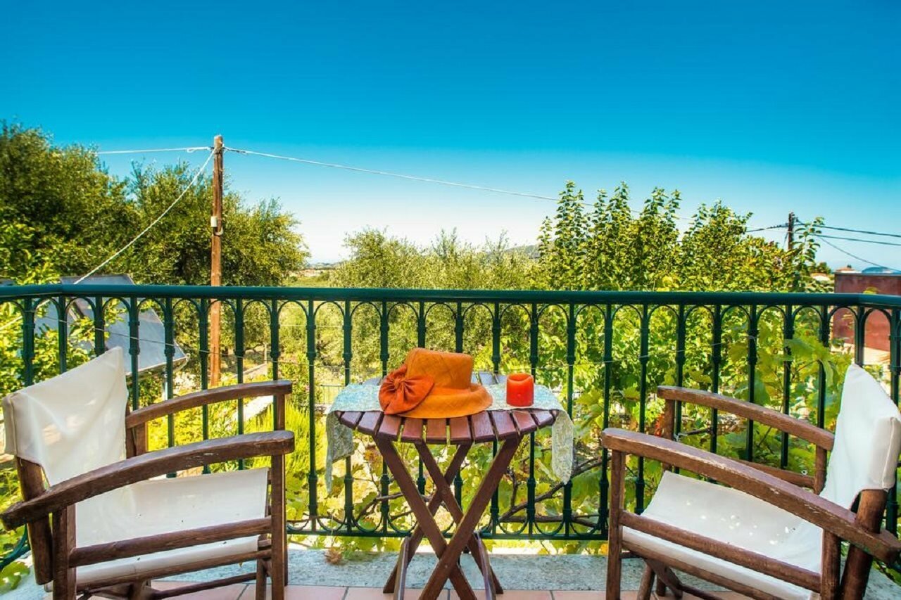 Фото Villa Liofyto Apartments