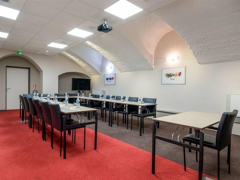 Фото Adagio Lyon Patio Confluence