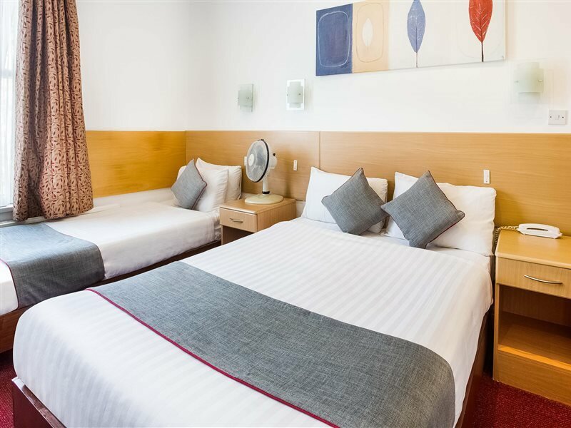 Фото Oyo London Guest House