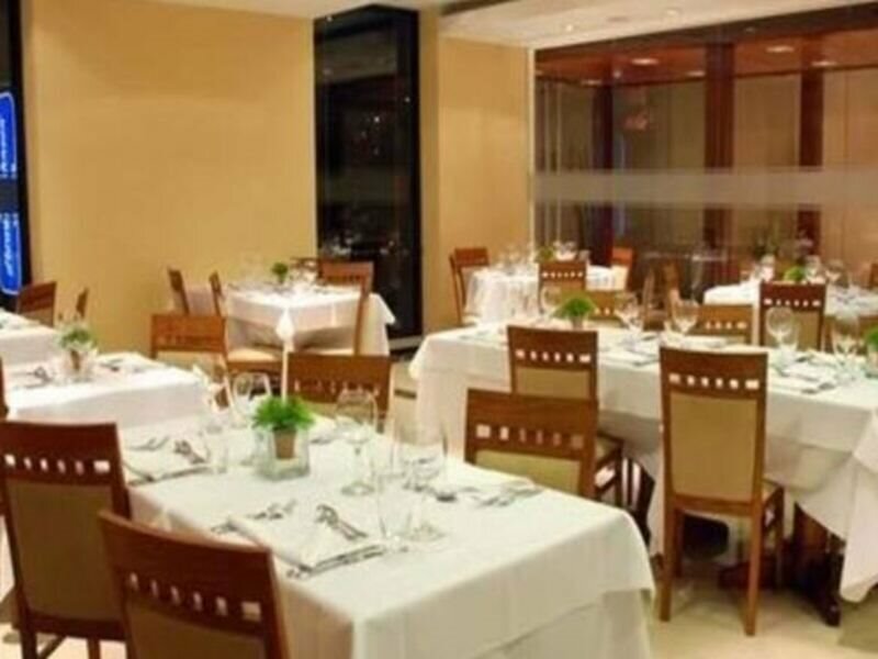 Фото Howard Johnson by Wyndham Villa Maria Casino