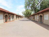 Фото Oasis Motel