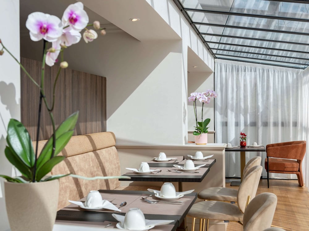 Фото Mercure Versailles Paris Ouest