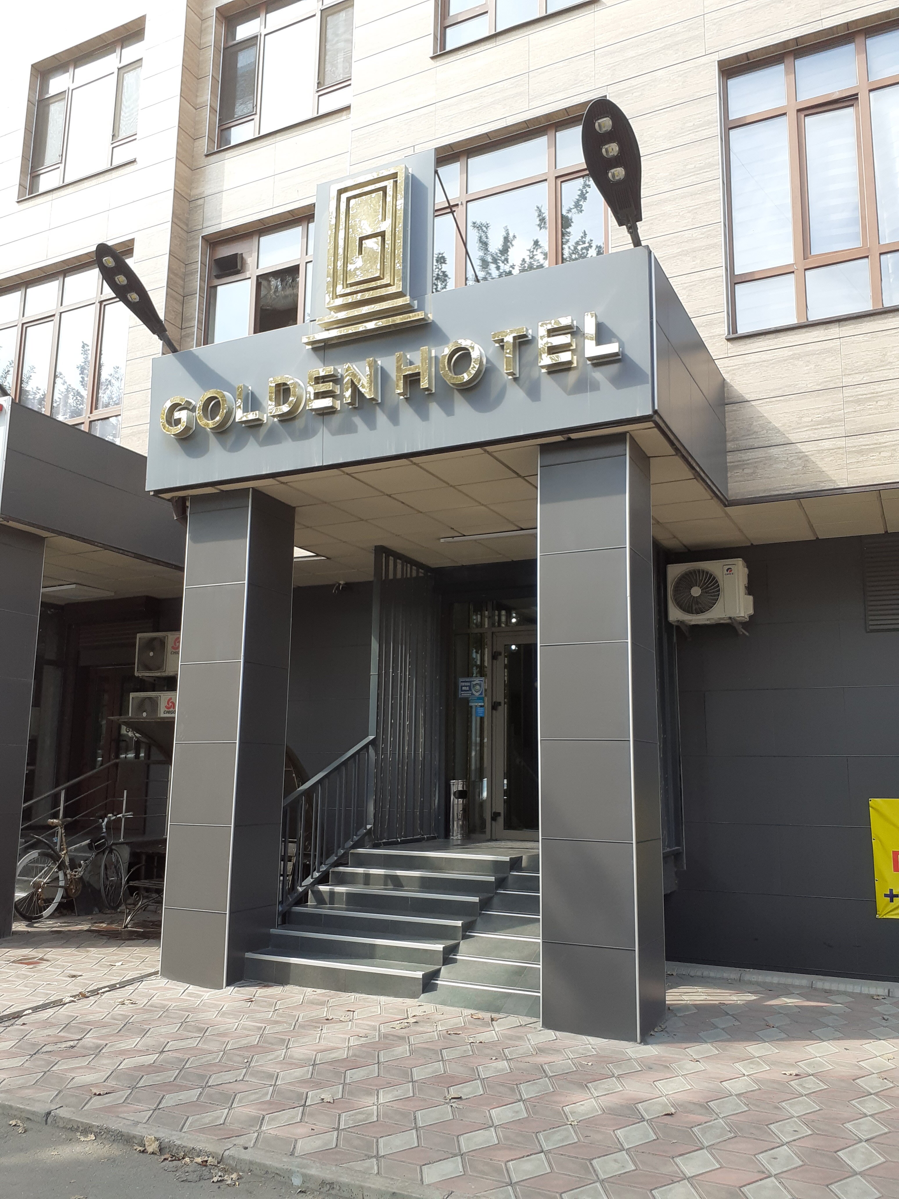 Фото Golden Hotel