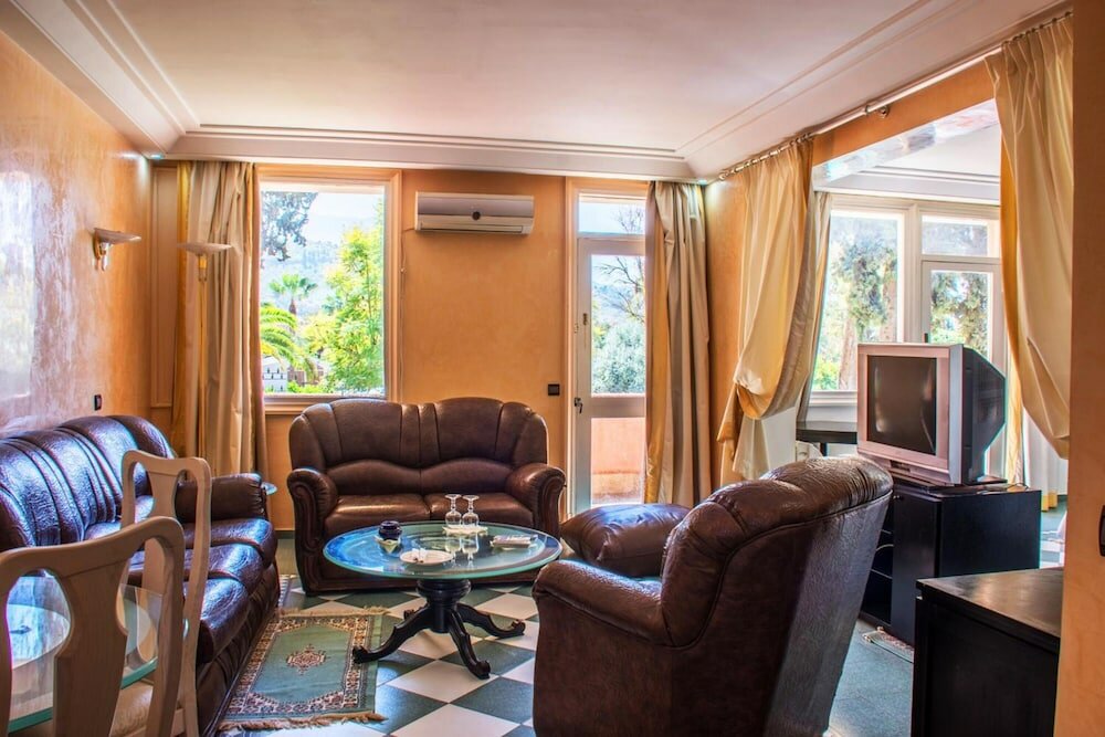 Фото Beni Mellal Ouzoud Hotel