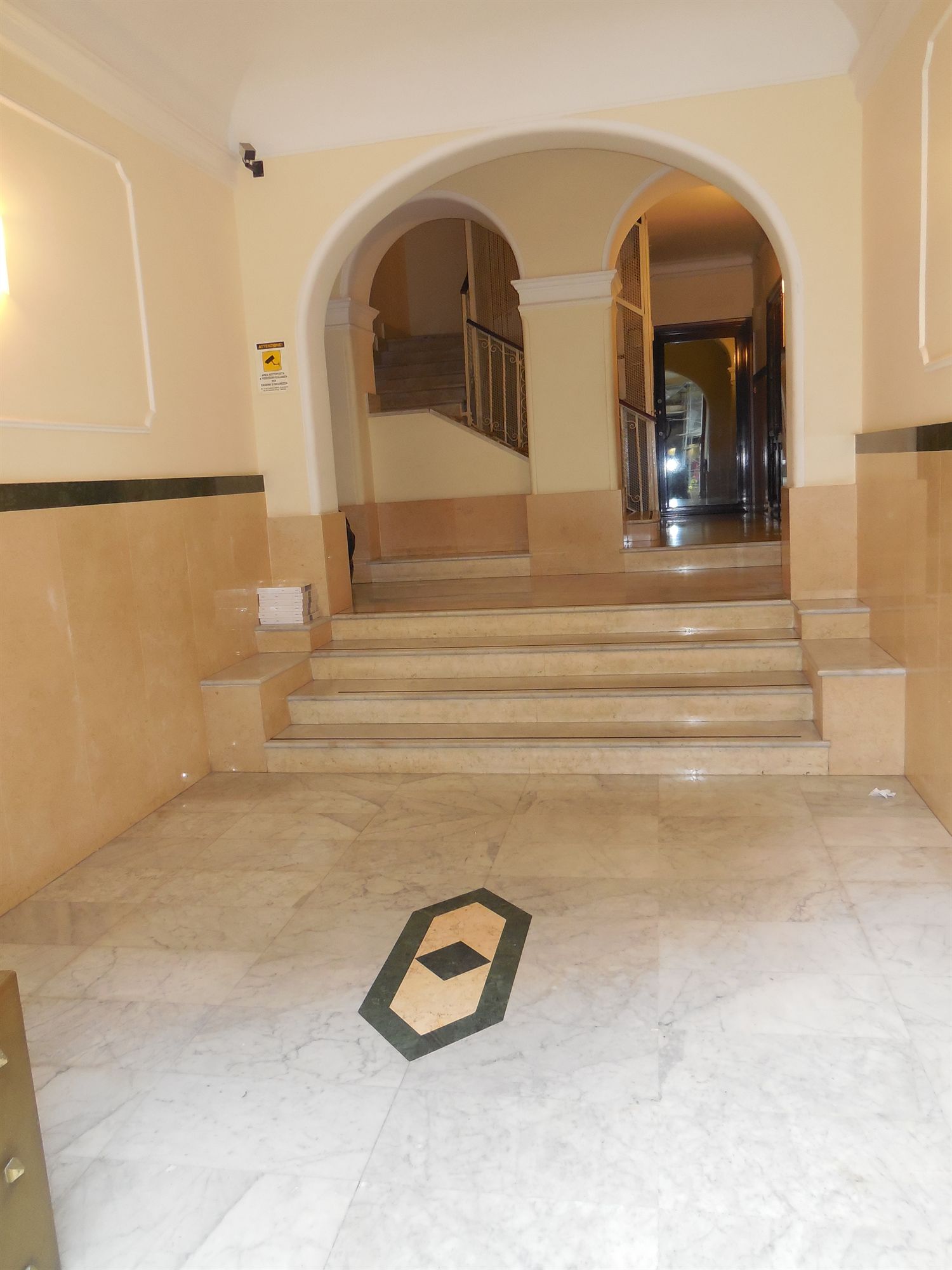 Фото Cressy Hotel