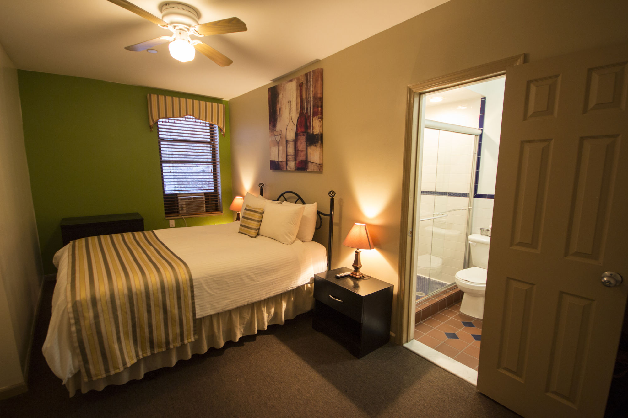 Фото Royal Park Hotel