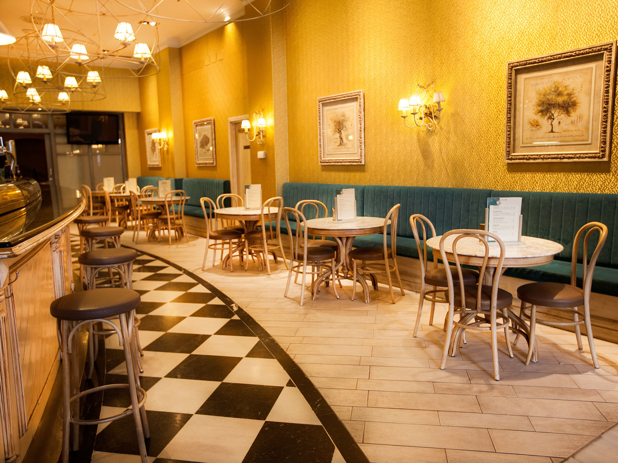 Фото Alfonso VIII