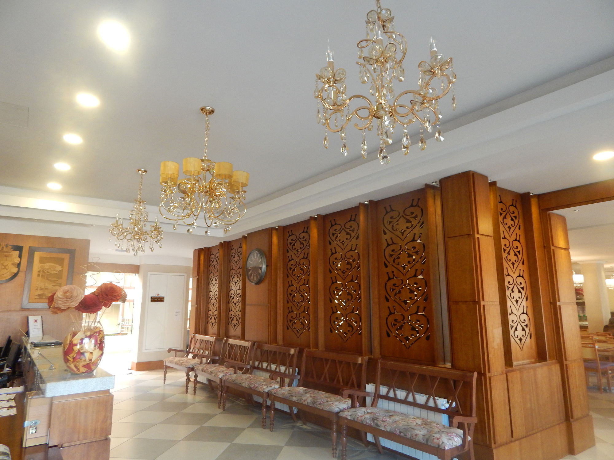 Фото Life Hotel Infinity