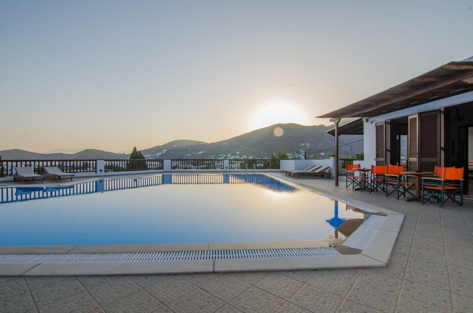 Фото Golden Sun Hotel