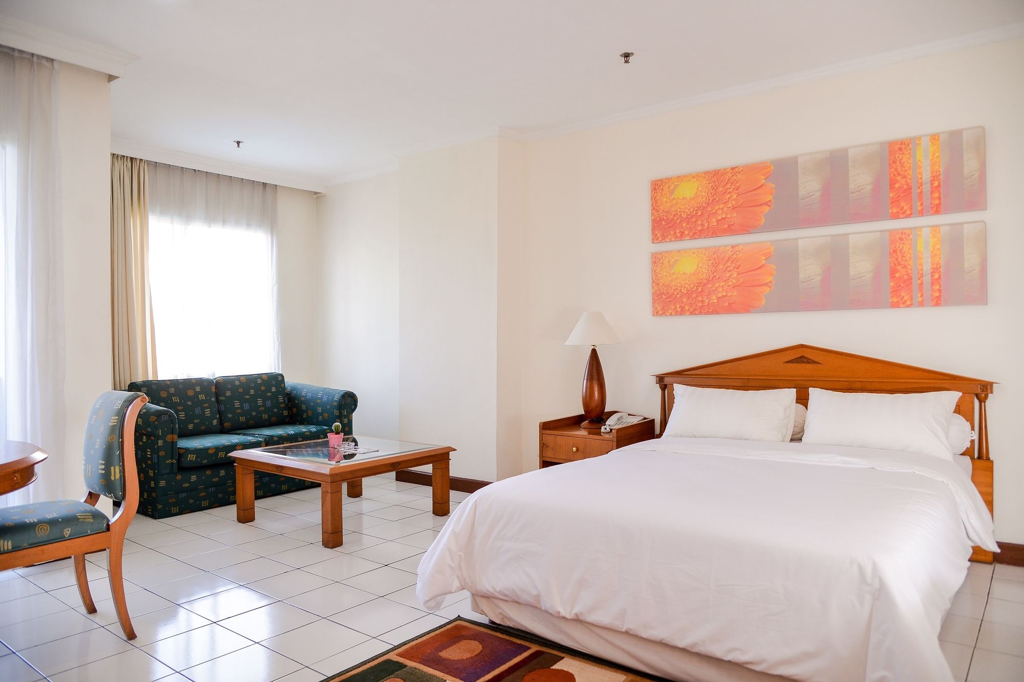 Фото Griya Prapanca Apartment