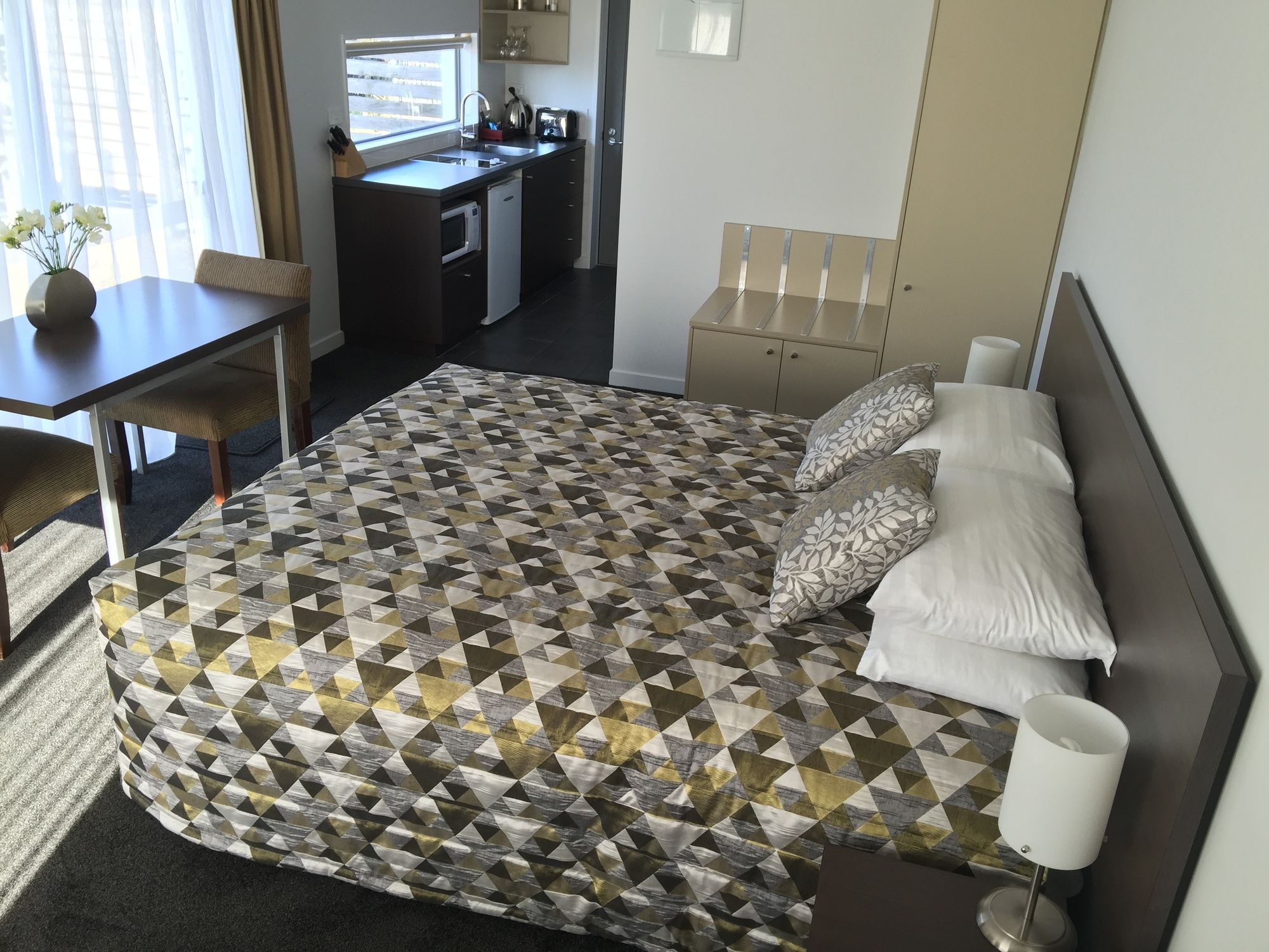 Фото Airport Delta Motel