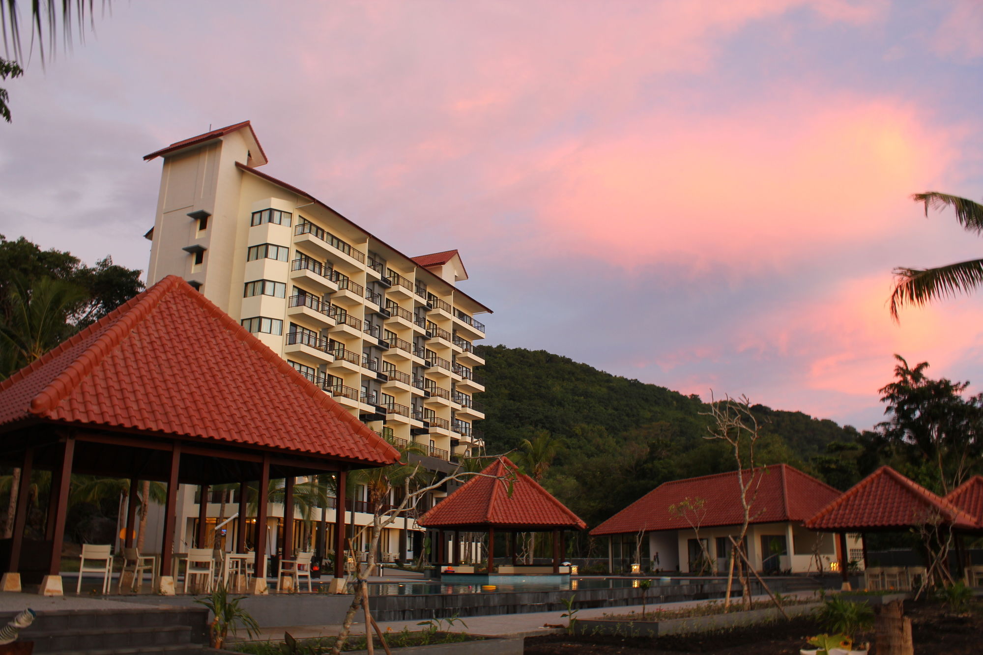 Фото Laprima Hotel Flores