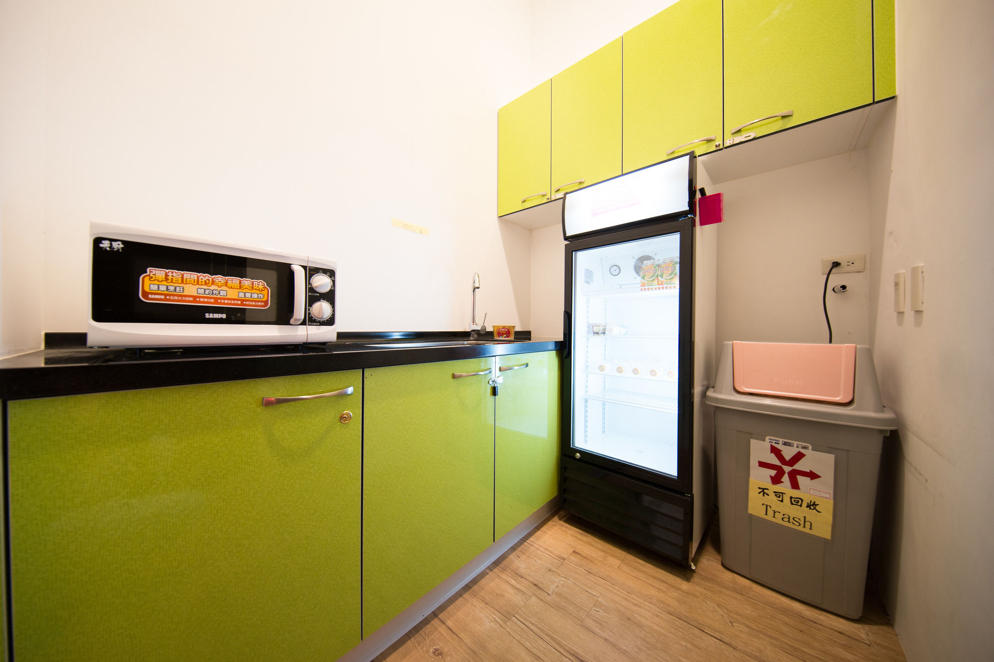 Фото SleepBox Hotel - Ximen