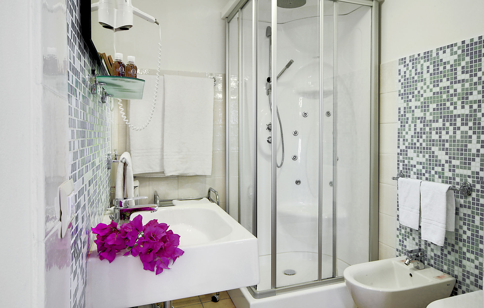 Фото Artemisia Resort