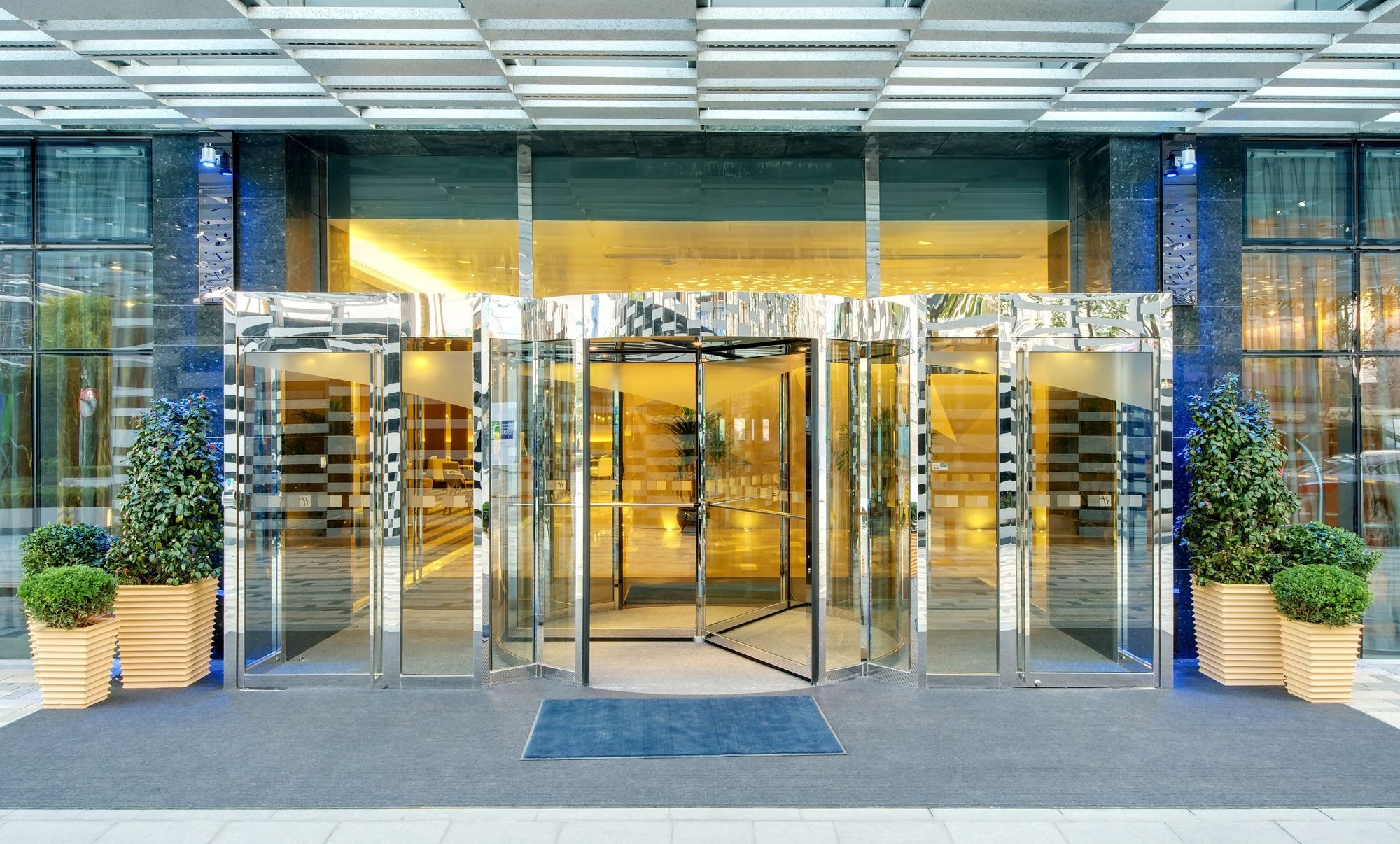 Фото Holiday Inn Express Shanghai Jinsha