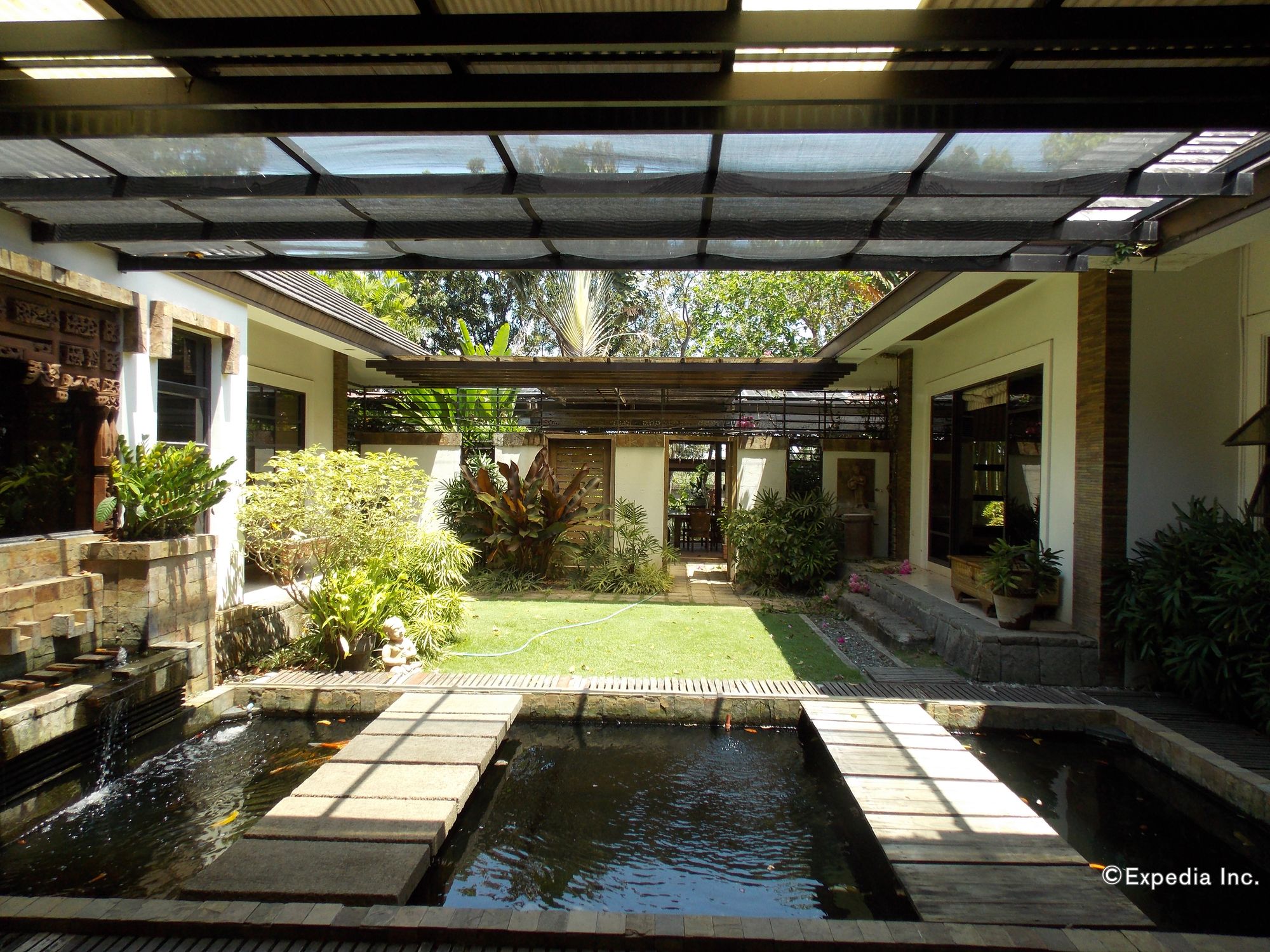 Фото Sheridan Boutique Resort