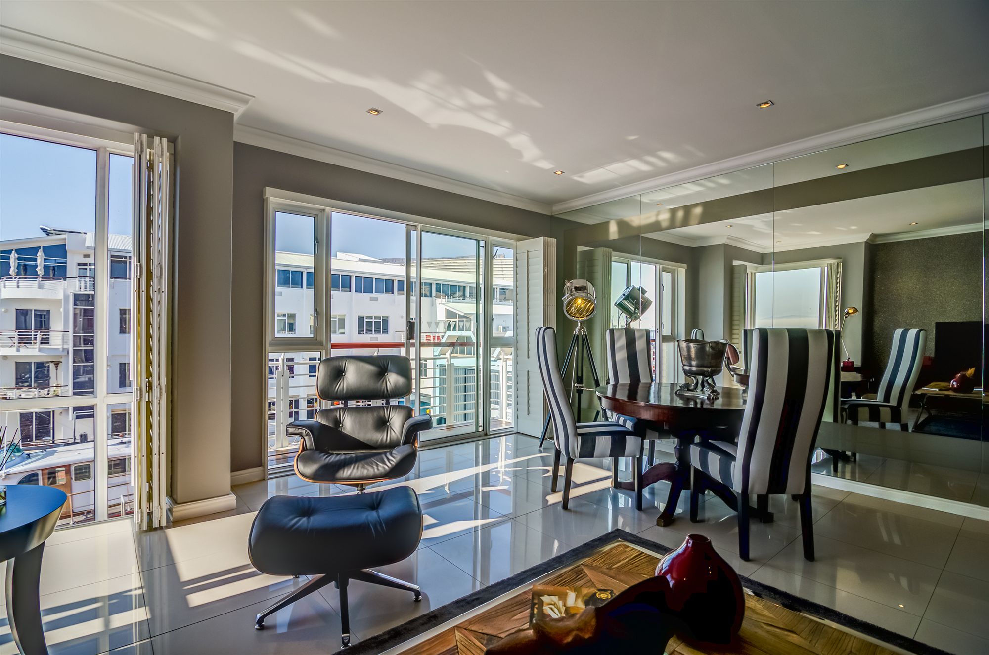 Фото The Granger