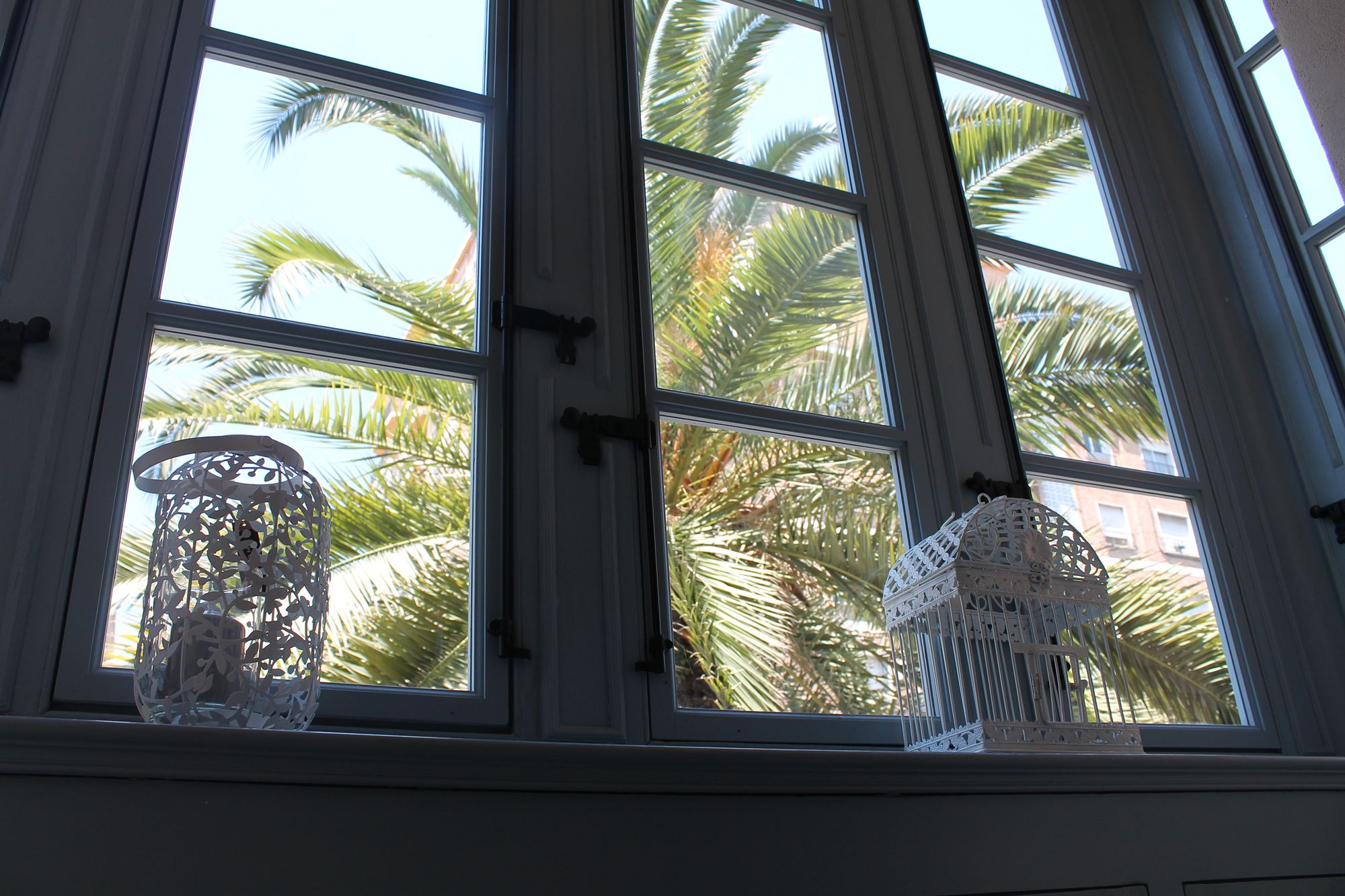 Фото Life Apartments Alameda Colon