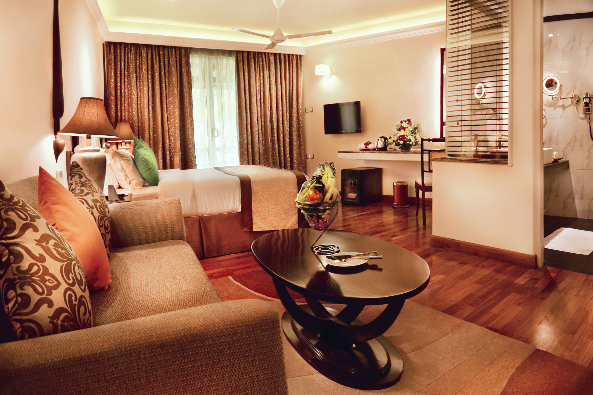 Фото Earl's Regent Kandy