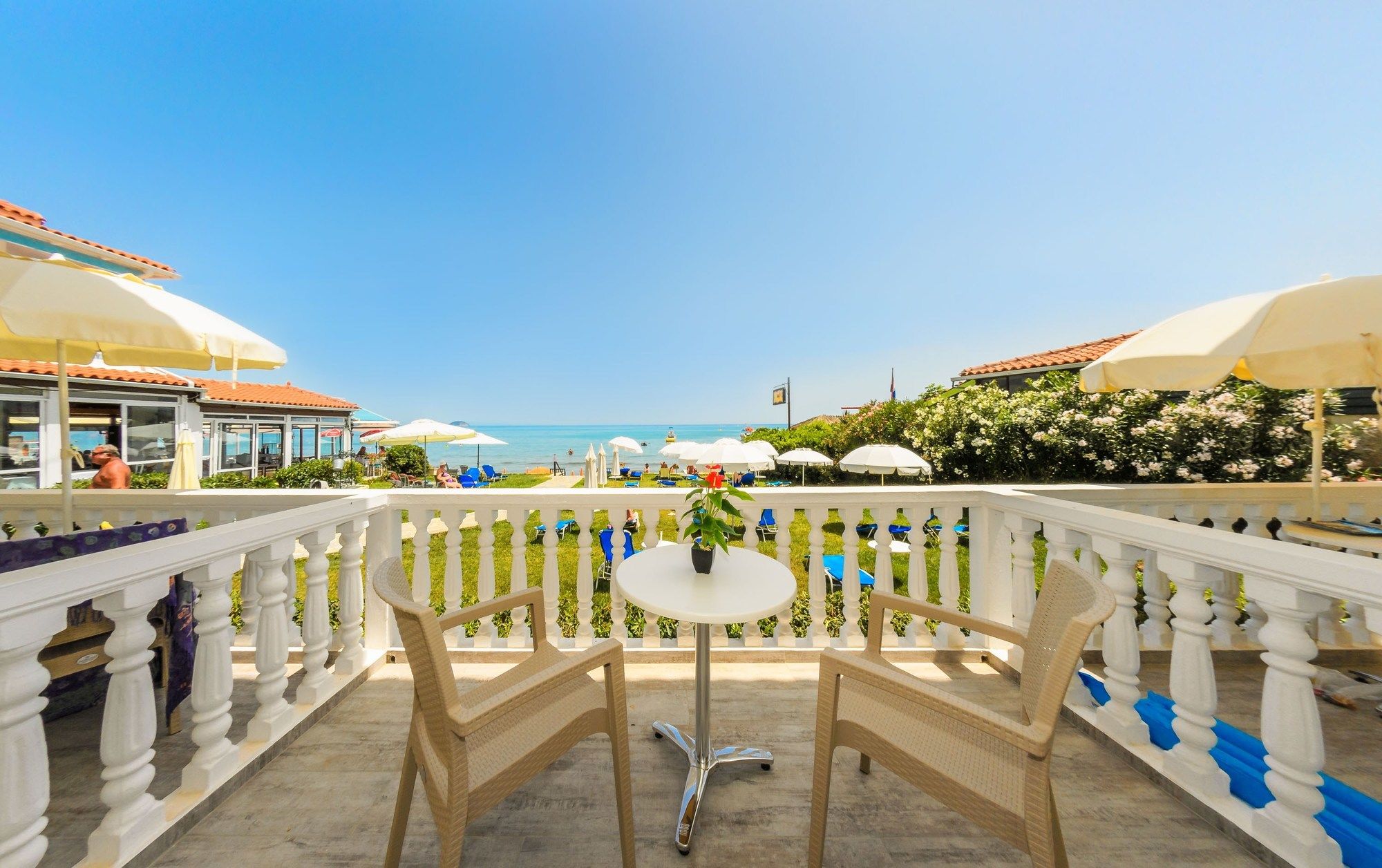 Фото Sea View Studios & Apartments