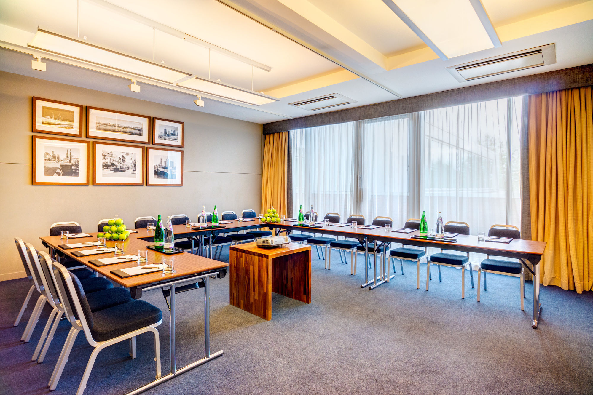 Фото Apex City Quay Hotel & SPA