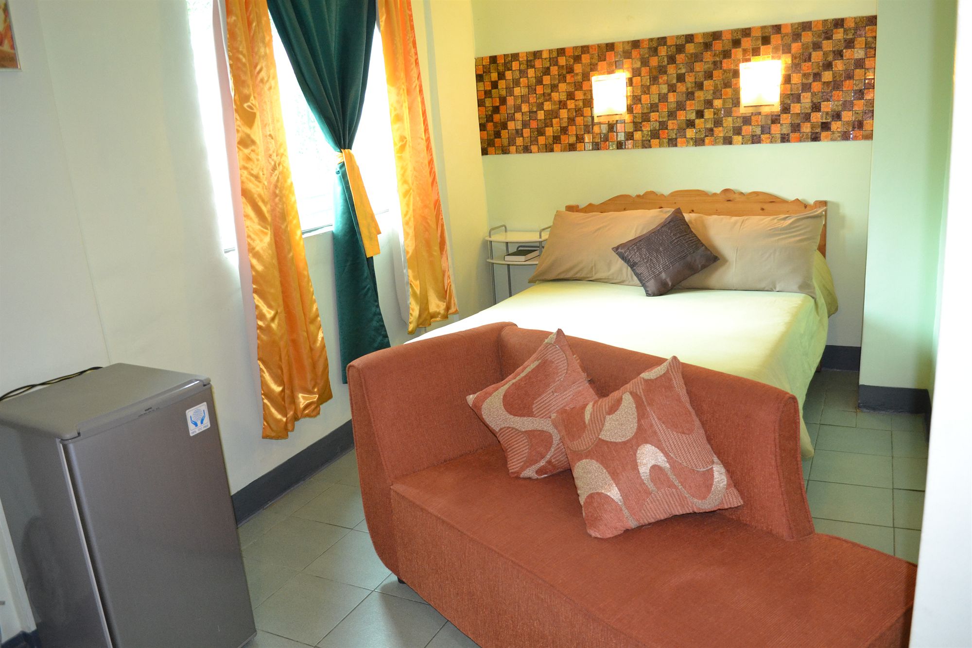 Фото Saint Illians Inn