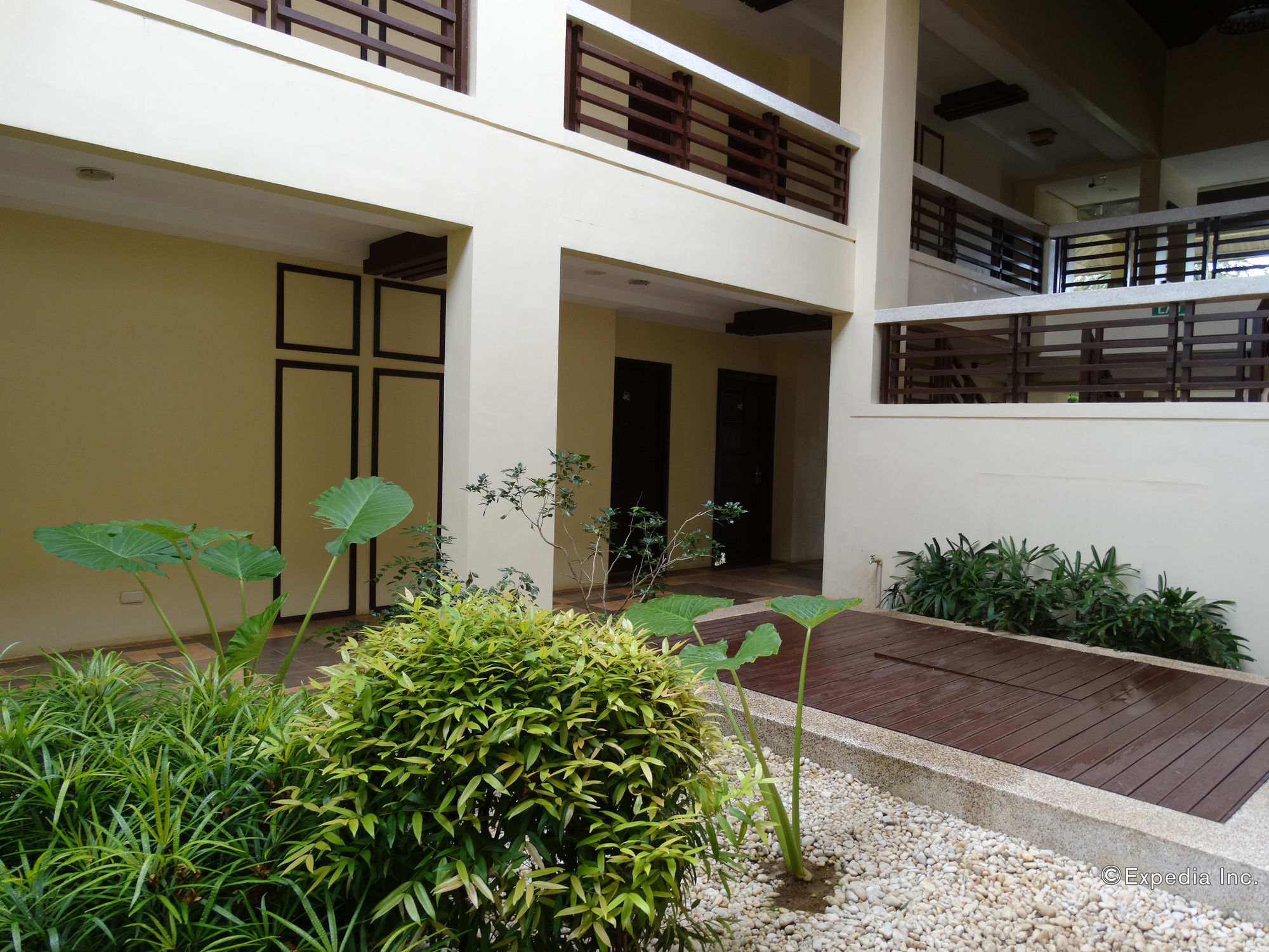 Фото Four Points by Sheraton Palawan Puerto Princesa