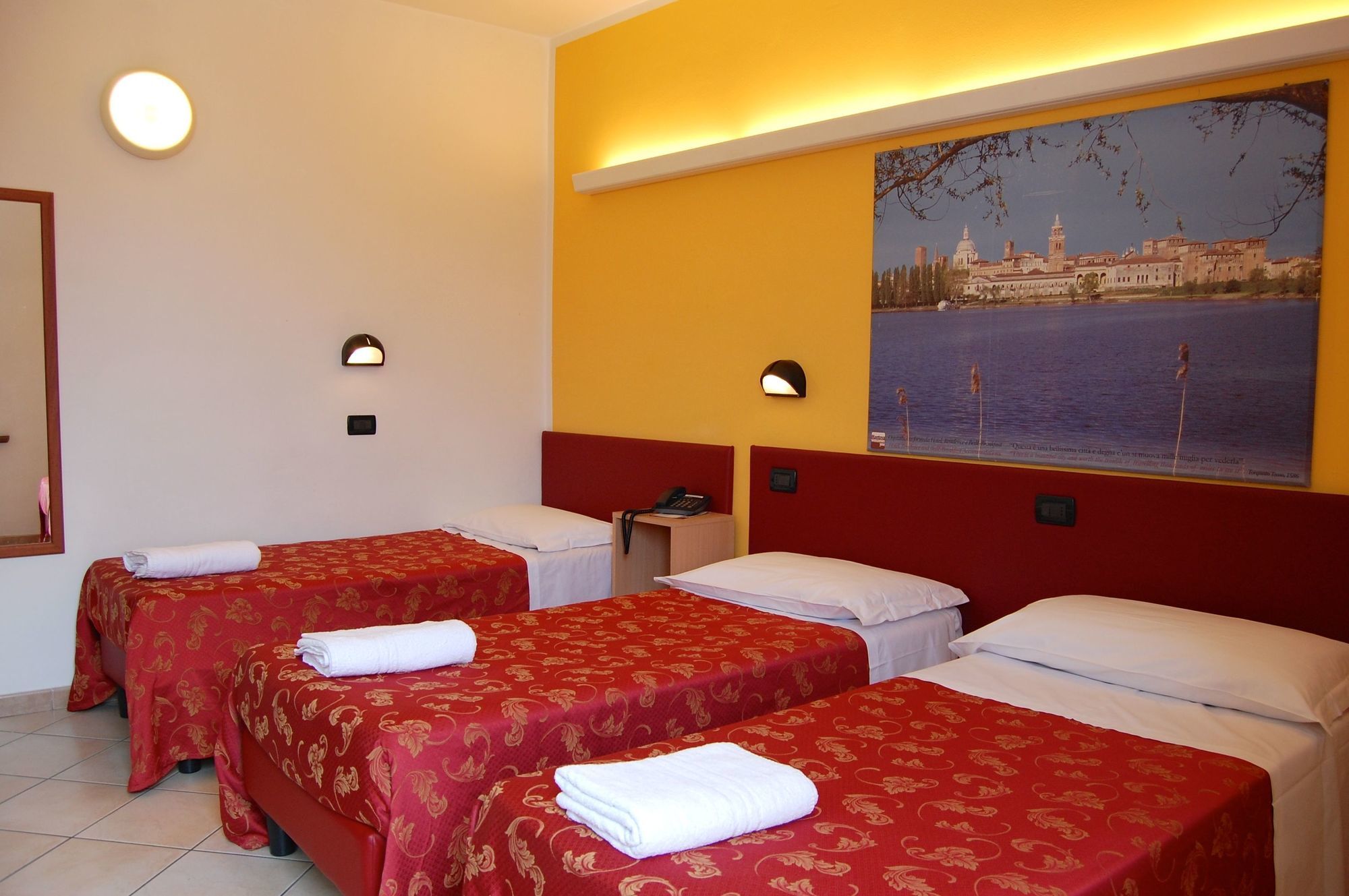 Фото ABC Comfort Hotel Mantua City Centre