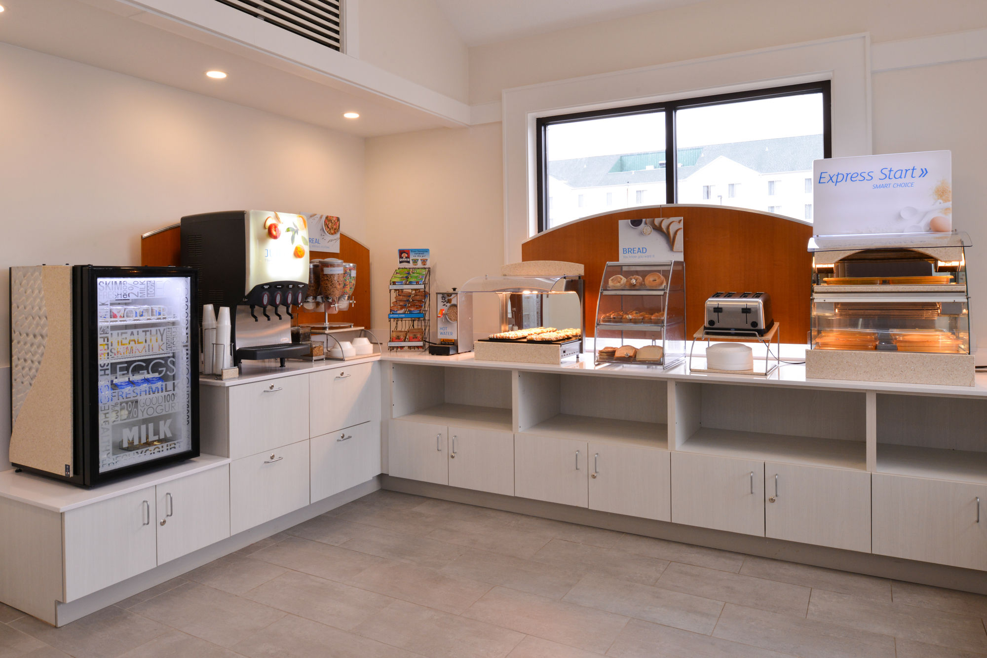 Фото Holiday Inn Express & Suites Springfield